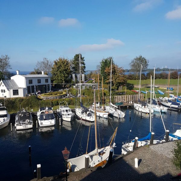 Uitzicht op veerse meer